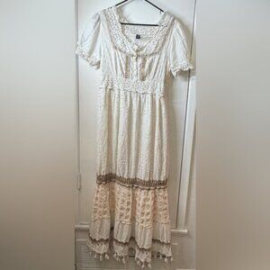 Me2Magic 100% Cotton Floral Eyelet Lace Embroidered Boho Hippie Maxi Dress Large